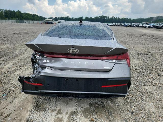  HYUNDAI ELANTRA 2024 Серебристый