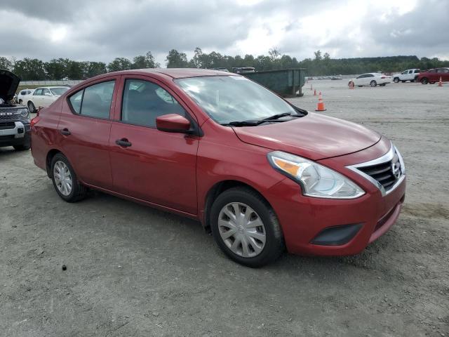  NISSAN VERSA 2017 Czerwony