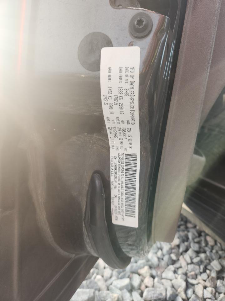 1j4hr58235c654101 1J4HR58235C654101 2005 Jeep Grand Cherokee Limited