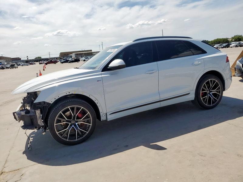  AUDI Q8 2021 Белы