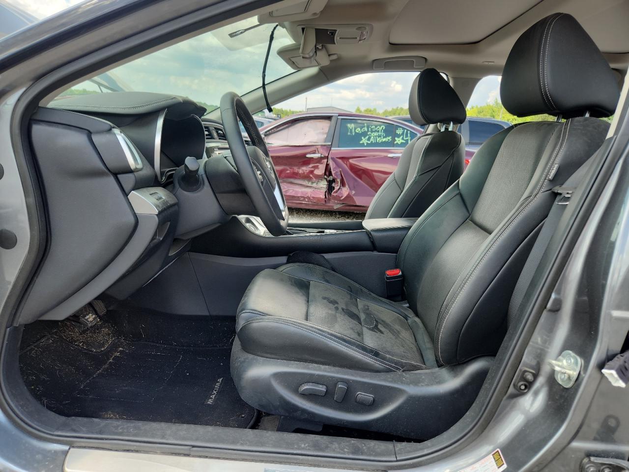 2019 Nissan Maxima S VIN: 1N4AA6AV8KC377603 Lot: 64994005