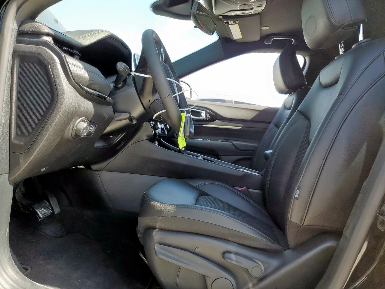 2025 Jeep Compass Latitude VIN: 3C4NJDBN6ST566916 Lot: 64649475