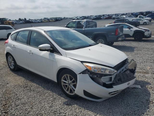  FORD FOCUS 2016 White