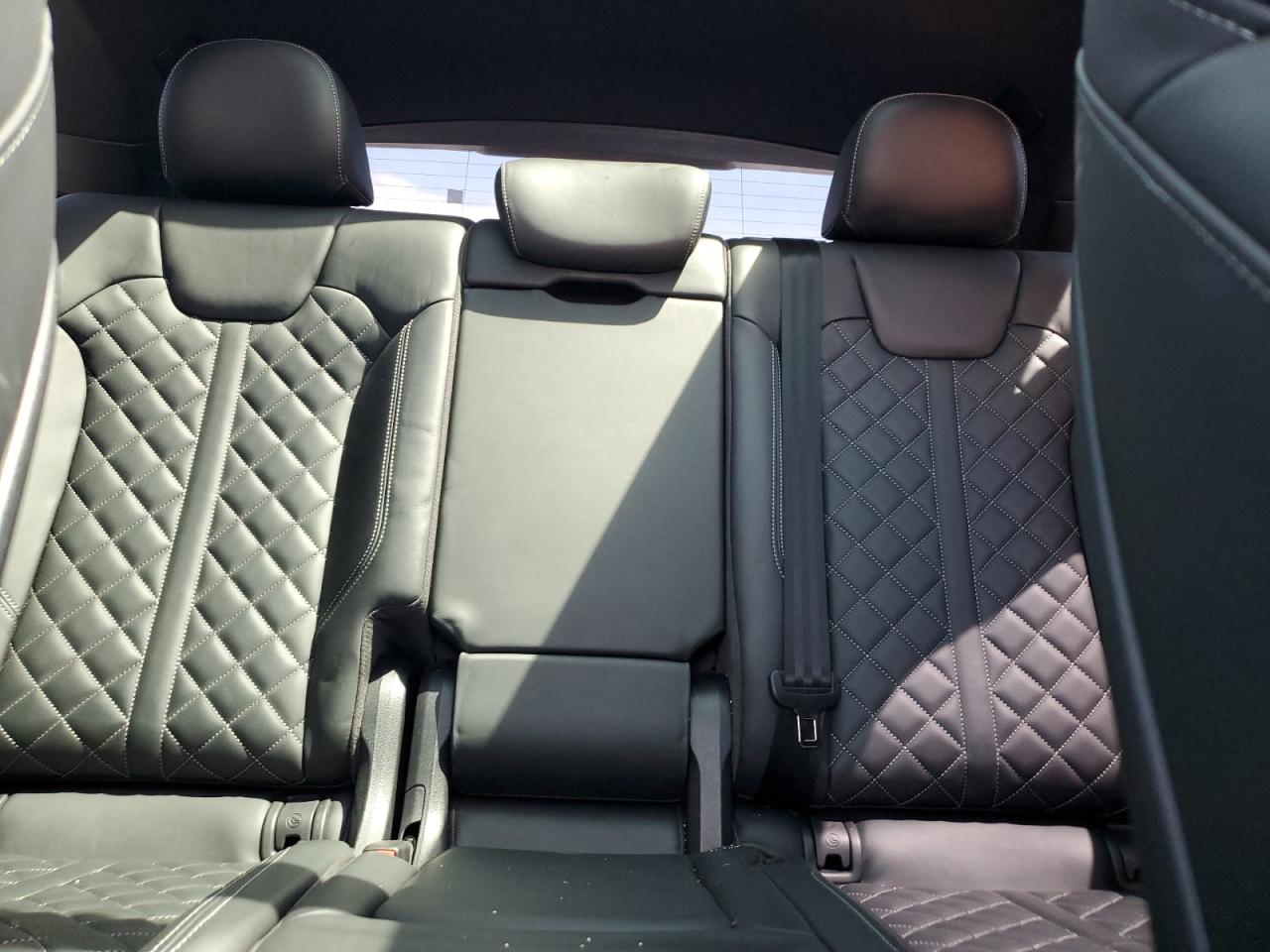 2025 Audi Sq5 Premium Plus VIN: WA1B4AFY4S2014324 Lot: 65418435