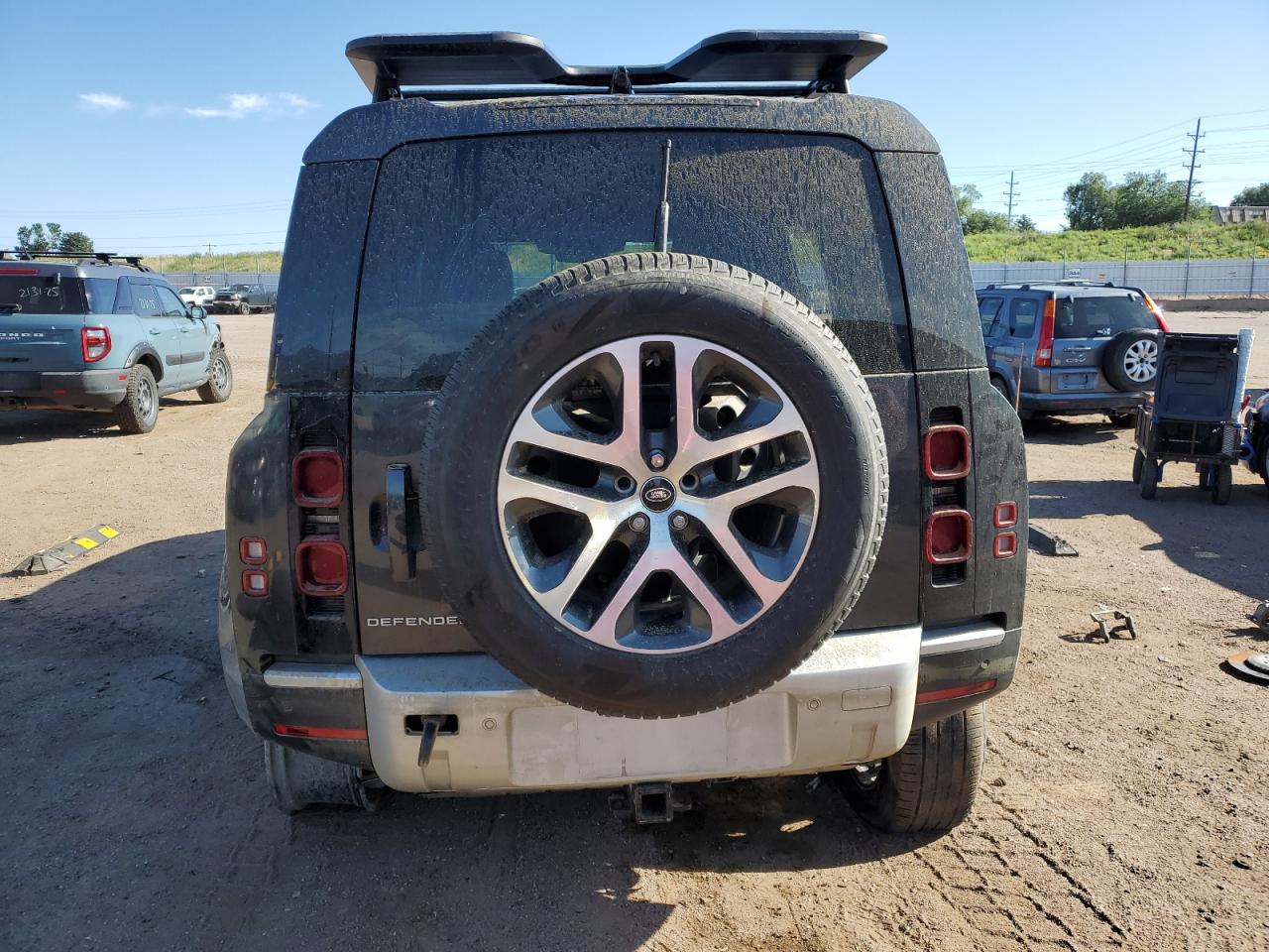 2024 Land Rover Defender 110 S VIN: SALEJ7EU9R2274783 Lot: 62422465