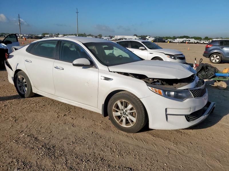  KIA OPTIMA 2017 Белы