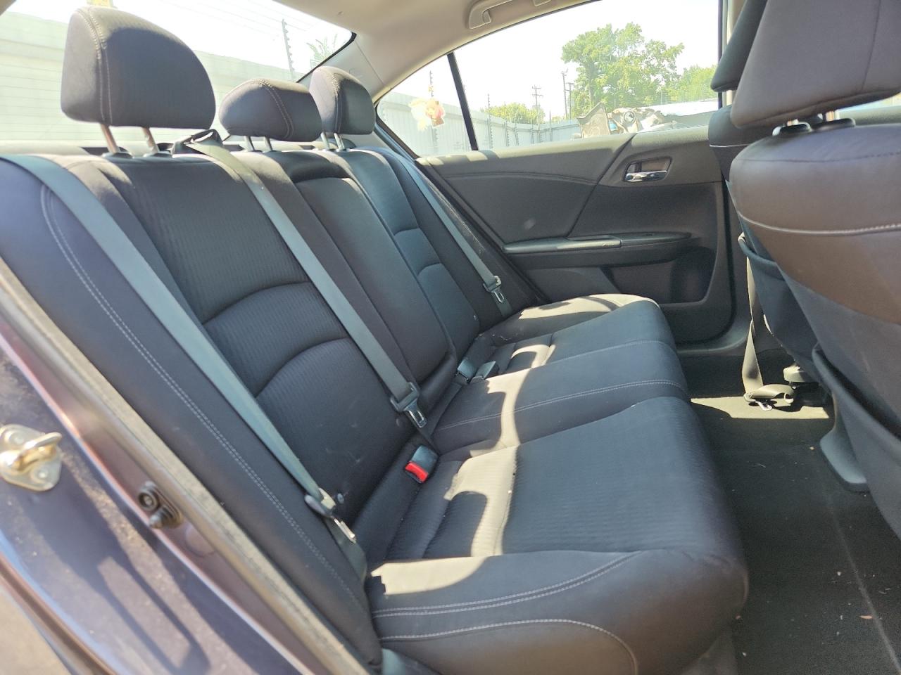 2015 Honda Accord Sport VIN: 1HGCR2F51FA091074 Lot: 65279035
