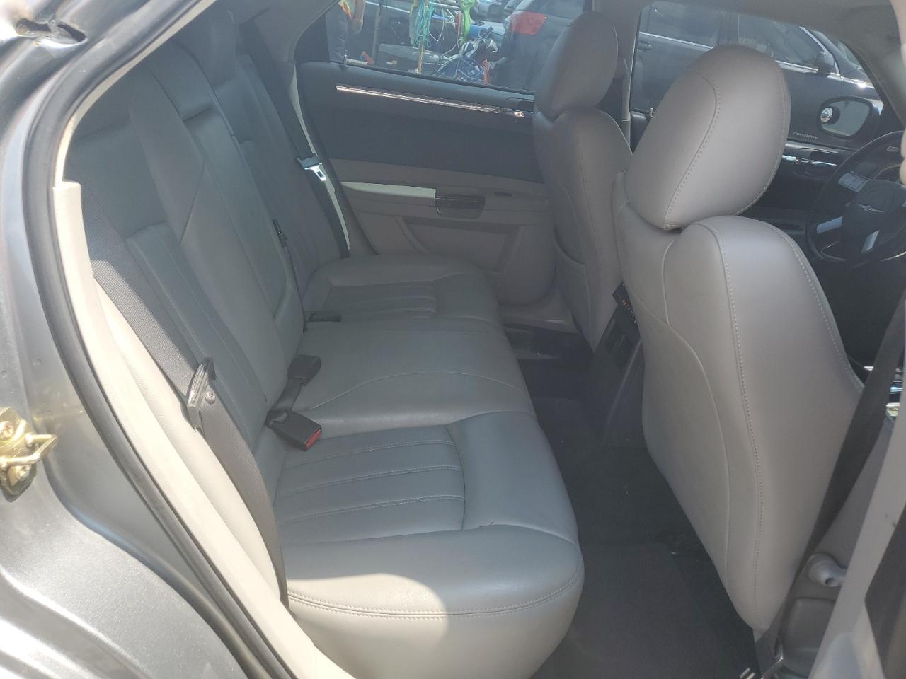 2006 Chrysler 300C VIN: 2C3KA63H36H209770 Lot: 63739055