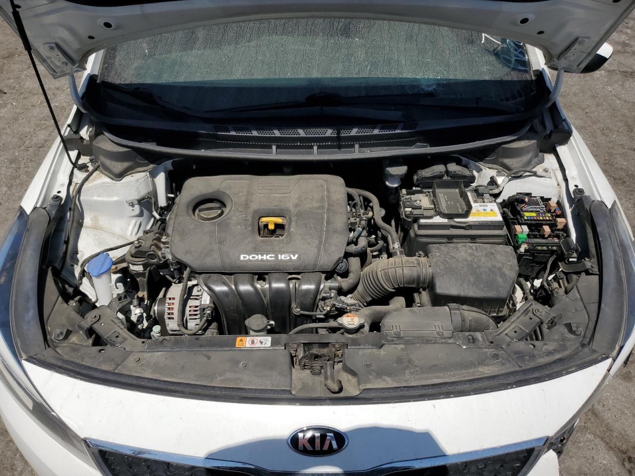 3KPFL4A71JE272201 2018 Kia Forte Lx