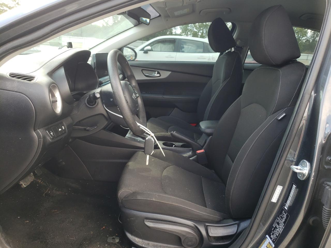 3KPF24AD9ME389098 2021 Kia Forte Fe