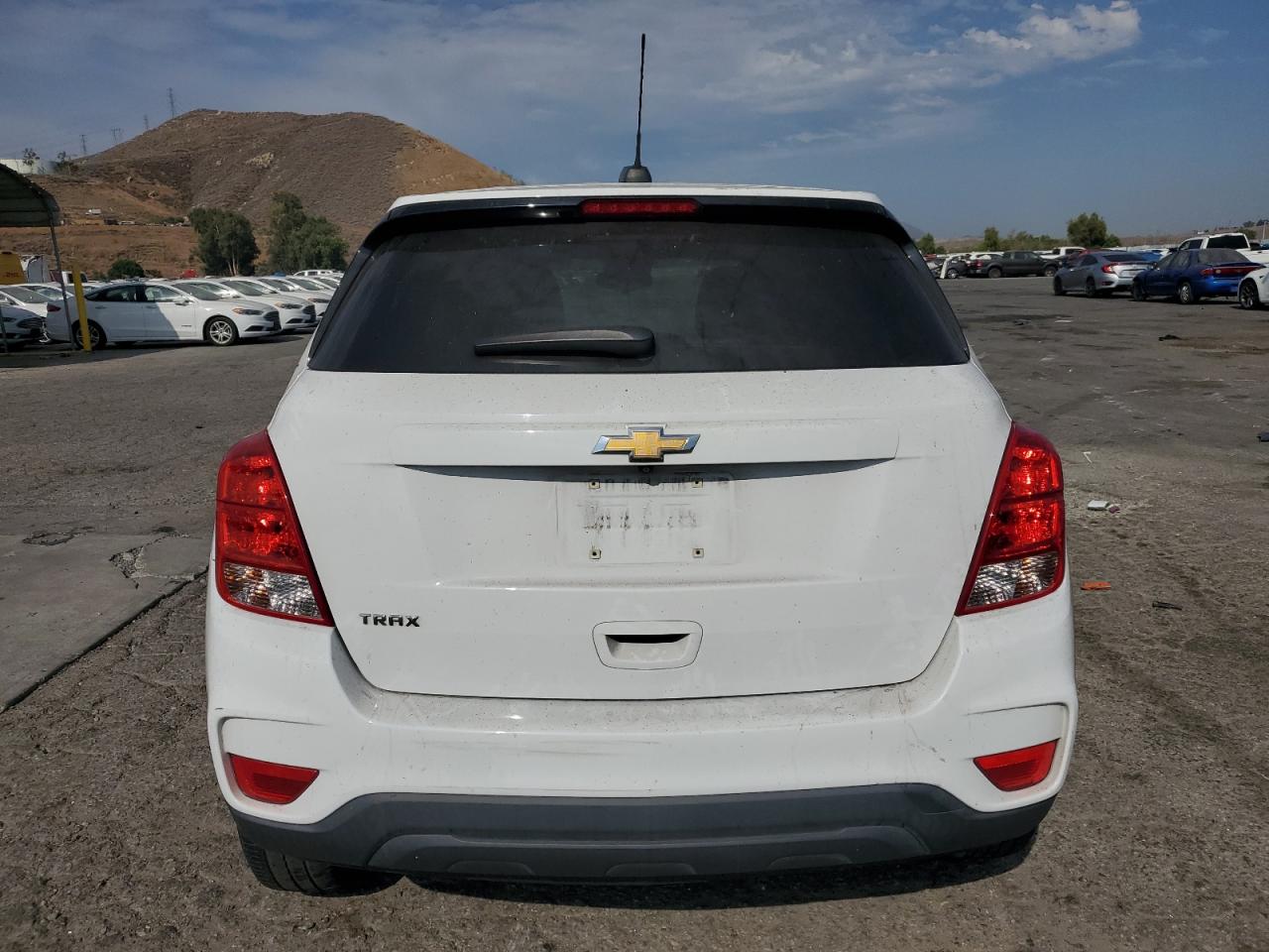 2020 Chevrolet Trax Ls VIN: 3GNCJKSB2LL284623 Lot: 65591665