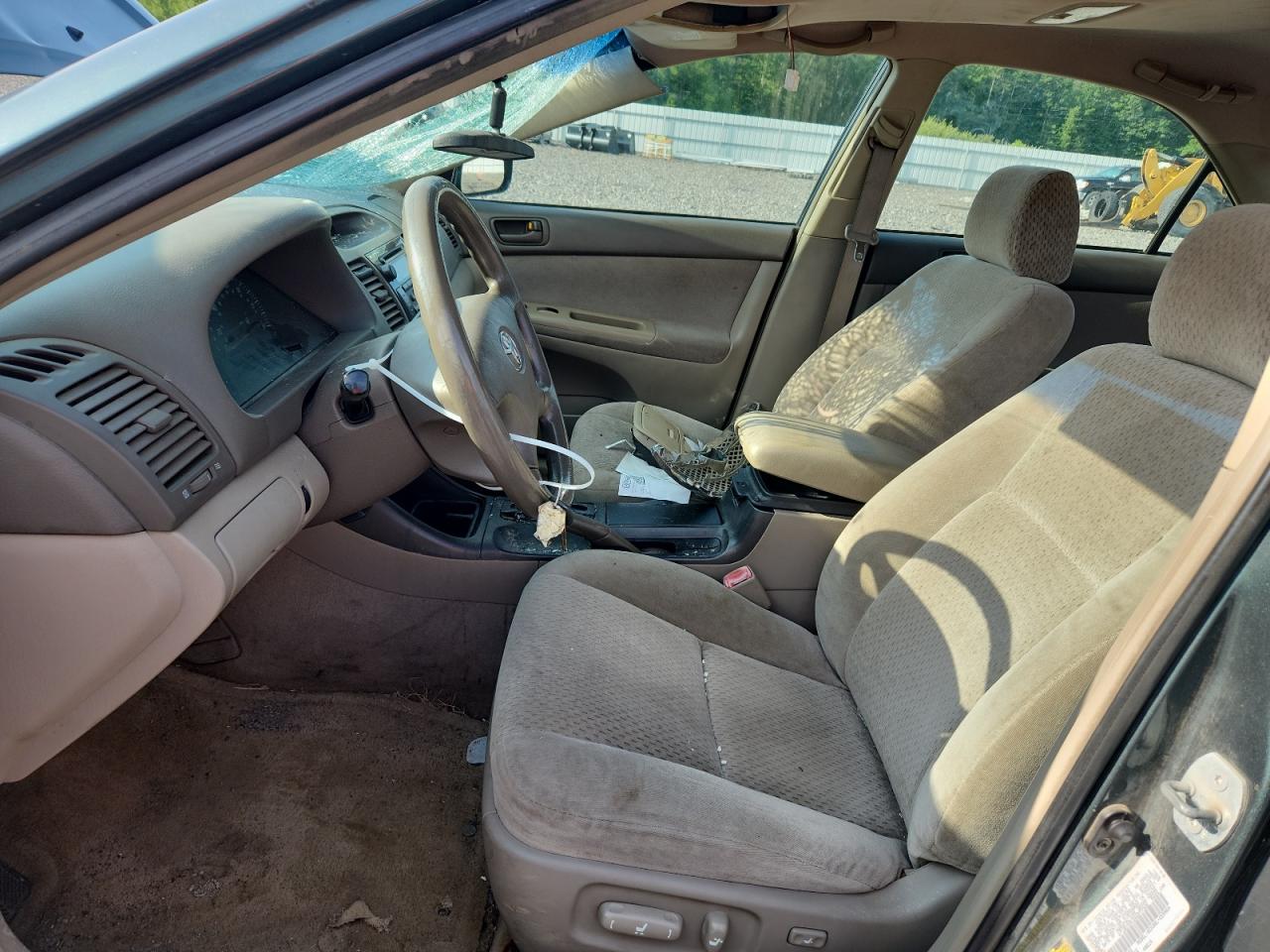 2004 Toyota Camry Le VIN: 4T1BE32K34U277326 Lot: 63851165