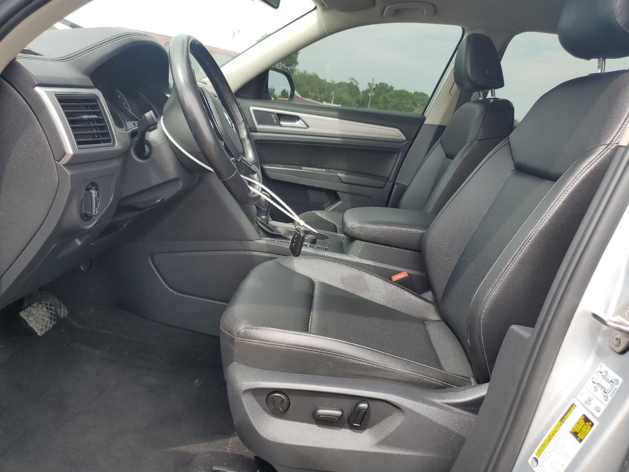2018 Volkswagen Atlas Se VIN: 1V2KR2CAXJC508120 Lot: 65347705