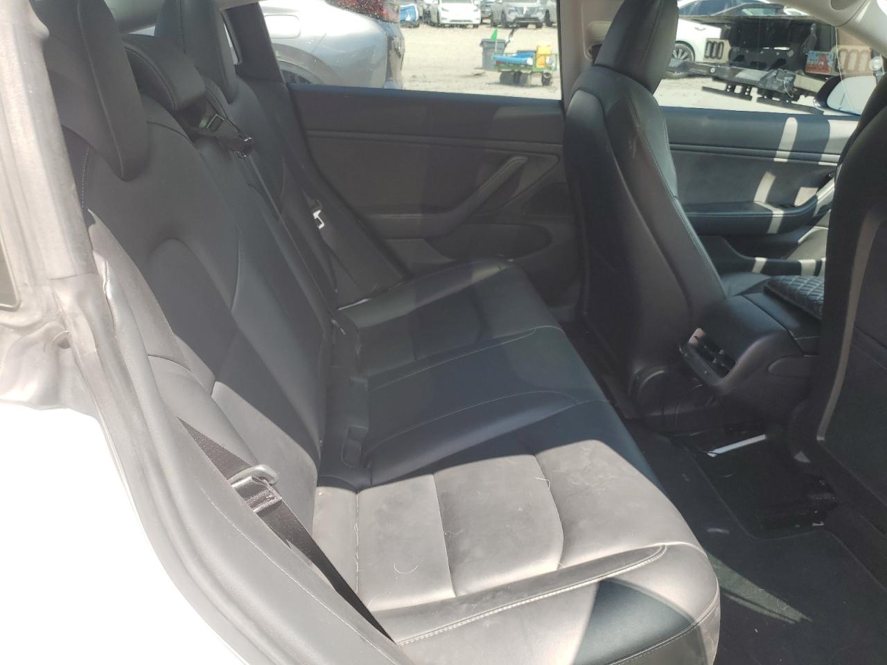 2018 Tesla Model 3 VIN: 5YJ3E1EB1JF106555 Lot: 64237775