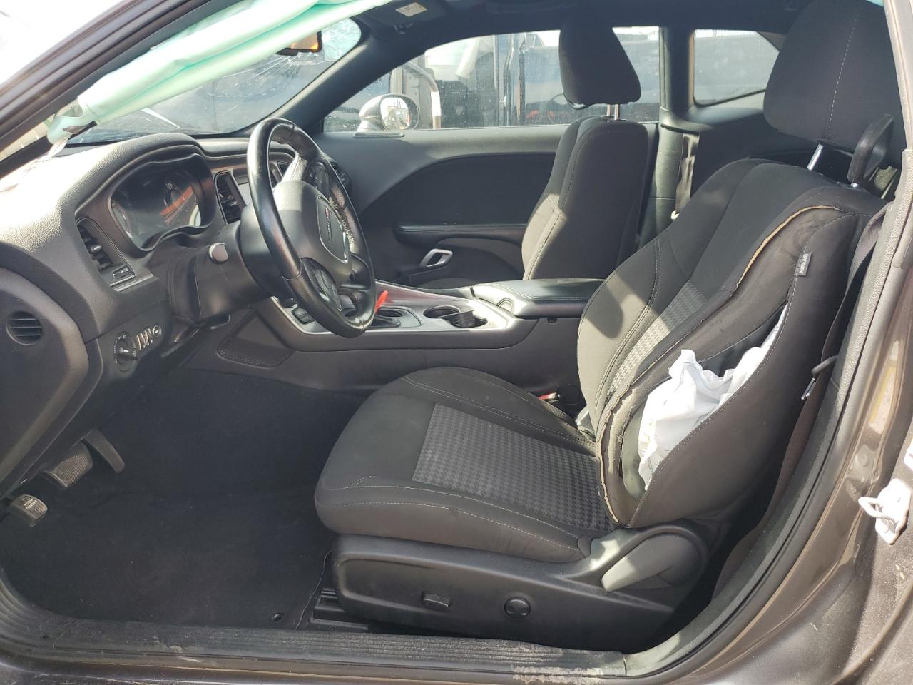 2022 Dodge Challenger Sxt VIN: 2C3CDZAG0NH233580 Lot: 64264625