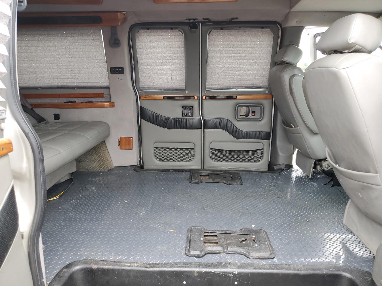 2005 GMC Savana Rv G1500 VIN: 1GDFG15T151193920 Lot: 64270375