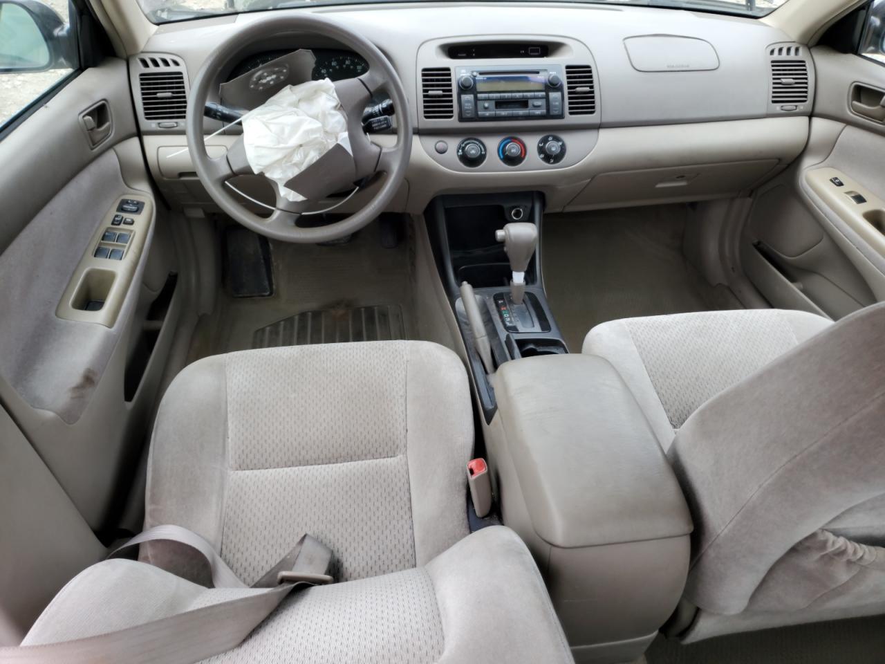 2004 Toyota Camry Le VIN: 4T1BE32K74U810276 Lot: 64744155