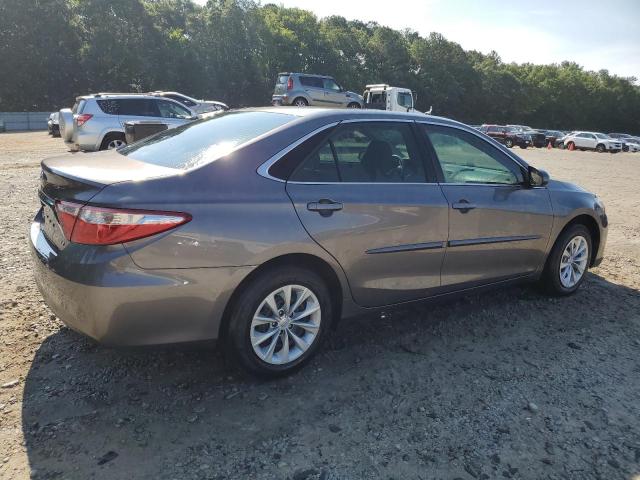  TOYOTA CAMRY 2017 Серый