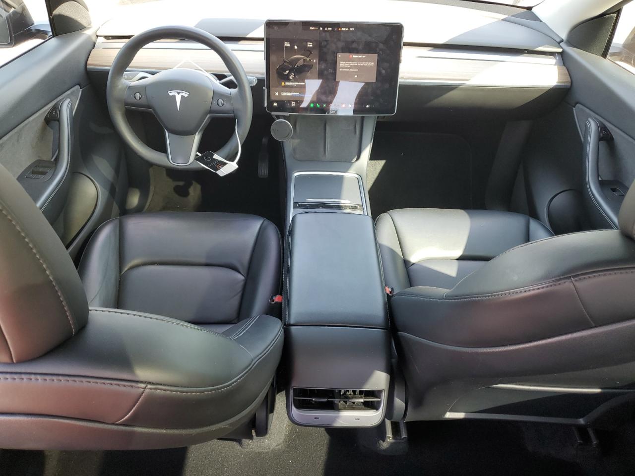 2022 Tesla Model Y VIN: 7SAYGDEE3NF439702 Lot: 65049315