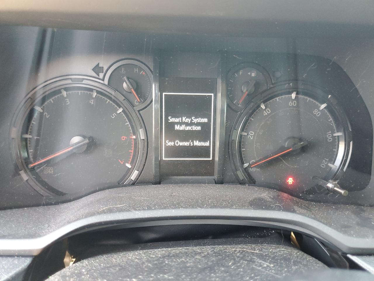 2022 Toyota 4Runner Sr5/Sr5 Premium VIN: JTEMU5JR3N5996190 Lot: 63605595