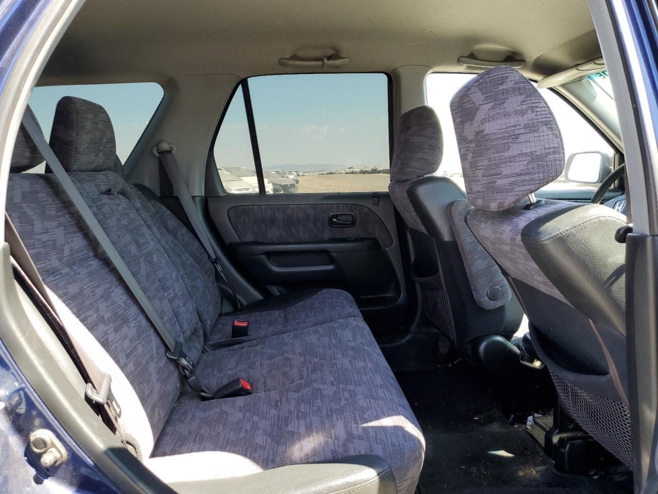 2003 Honda Cr-V Lx VIN: JHLRD68453C018960 Lot: 63064495