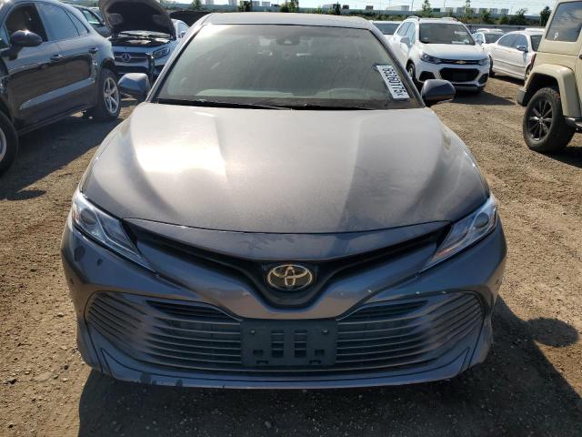  TOYOTA CAMRY 2018 Серый