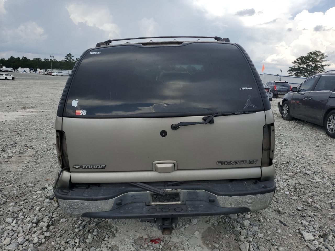 2002 Chevrolet Tahoe C1500 VIN: 1GNEC13Z62J261442 Lot: 64823115