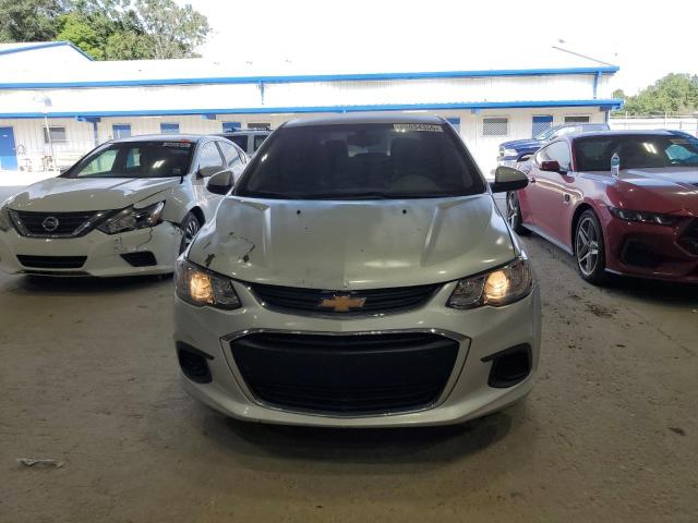 Sedans CHEVROLET SONIC 2017 Silver