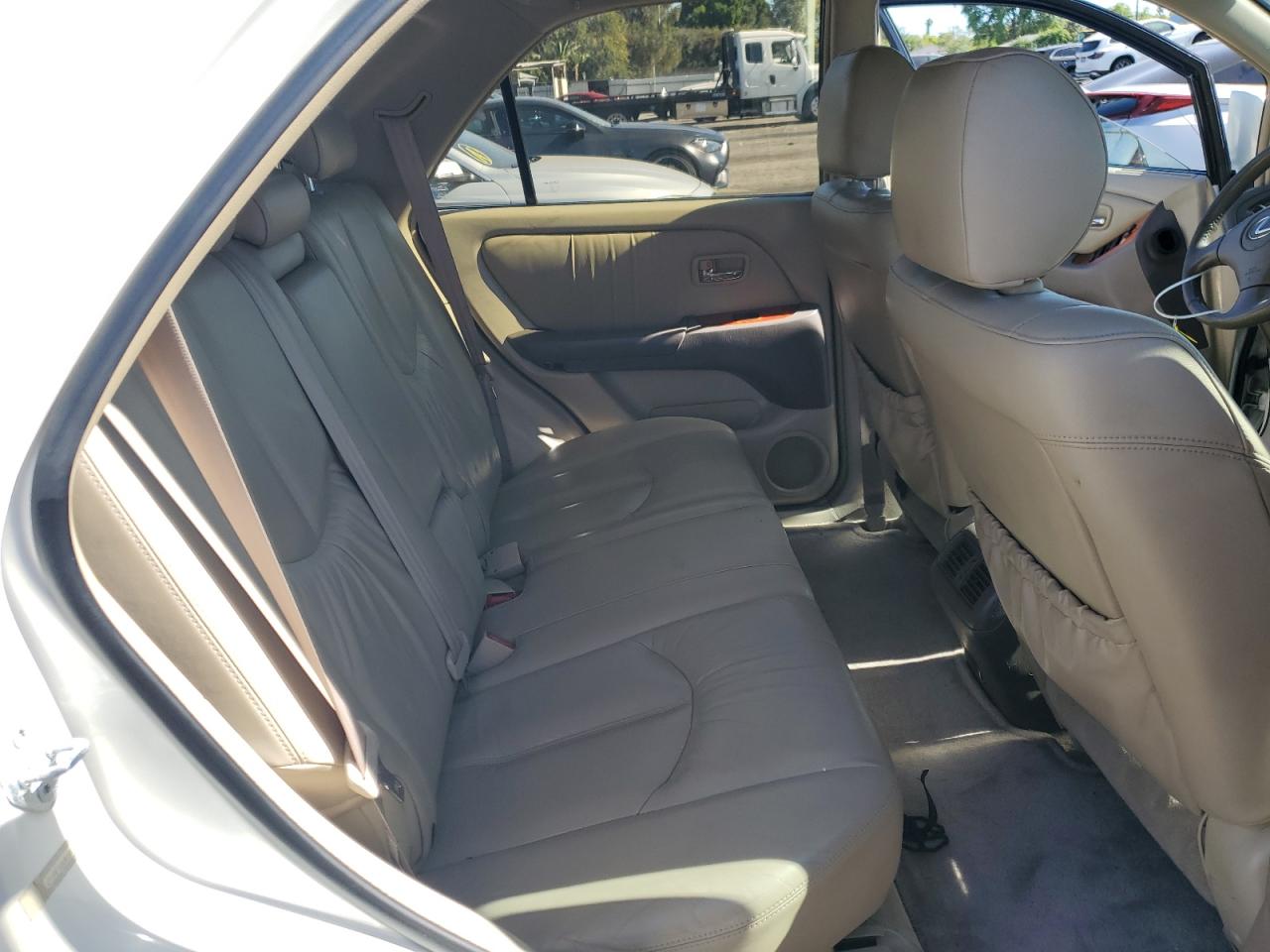 2001 Lexus Rx 300 VIN: JTJHF10U81082460 Lot: 66504725