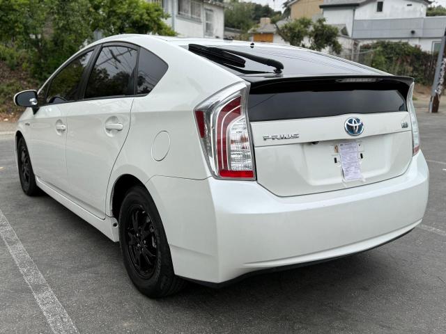 Hatchbacks TOYOTA PRIUS 2015 White