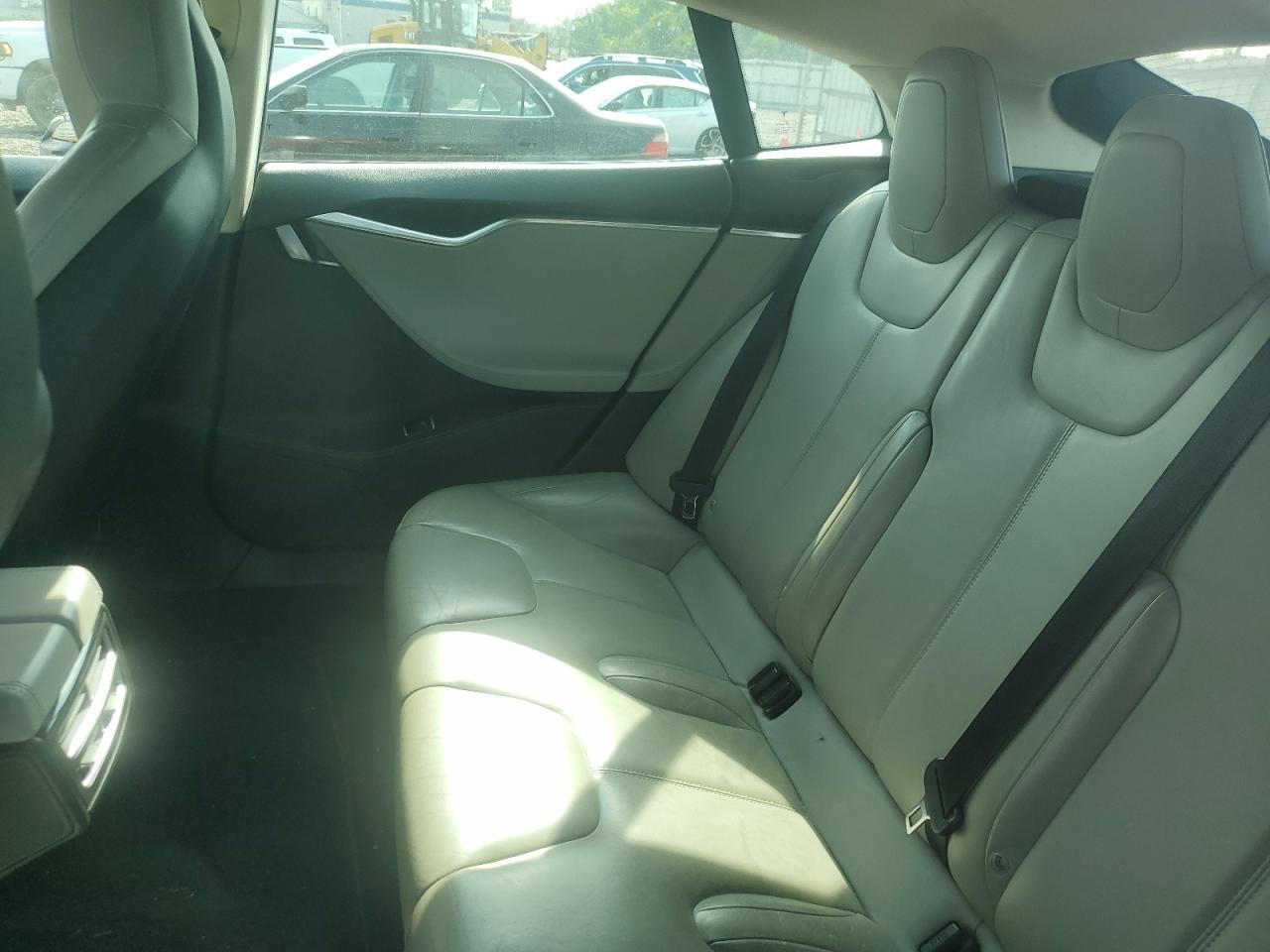 2014 Tesla Model S VIN: 5YJSA1H1XEFP66786 Lot: 66581315