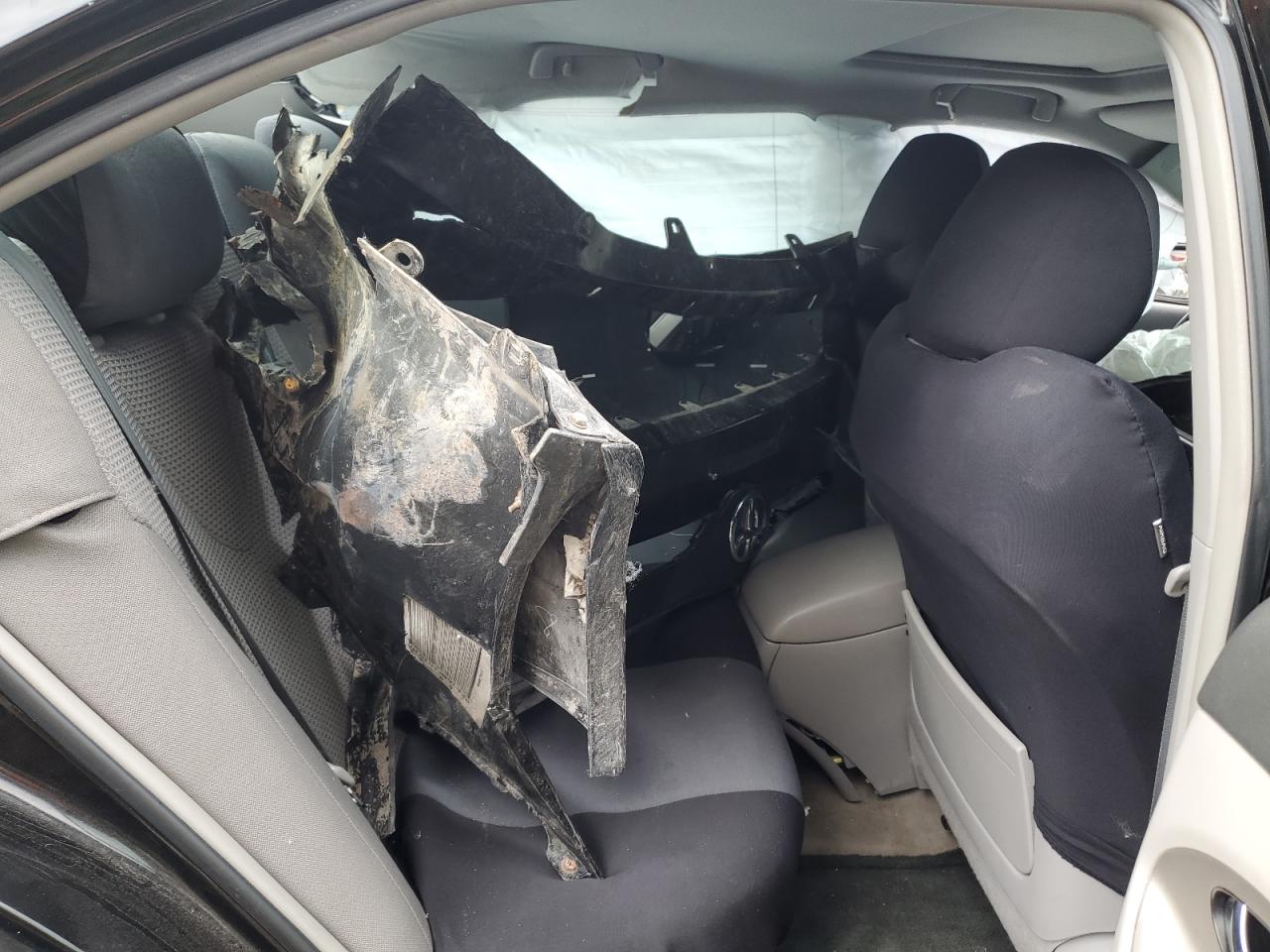 2010 Toyota Camry Base VIN: 4T1BF3EKXAU112717 Lot: 63249755