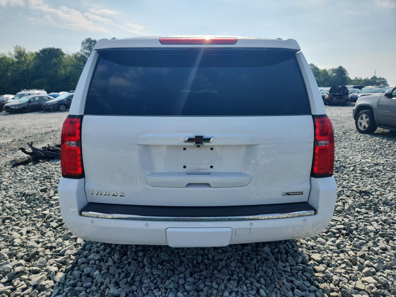 2017 Chevrolet Tahoe K1500 Premier VIN: 1GNSKCKC4HR144919 Lot: 63737785