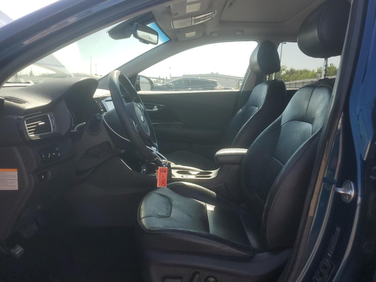 2018 Kia Niro Touring VIN: KNDCE3LC9J5126903 Lot: 62739375
