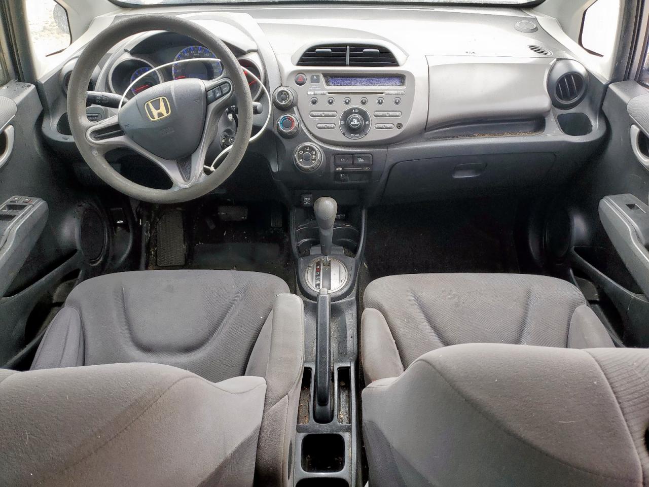 2009 Honda Fit Lx VIN: JHMGE88509S811893 Lot: 63113515