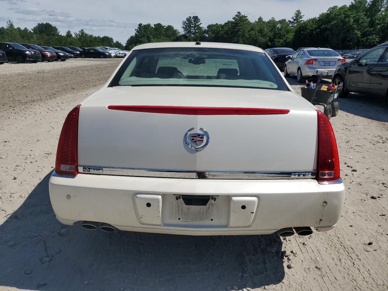 2007 Cadillac Dts VIN: 1G6KD57987U226436 Lot: 65583375
