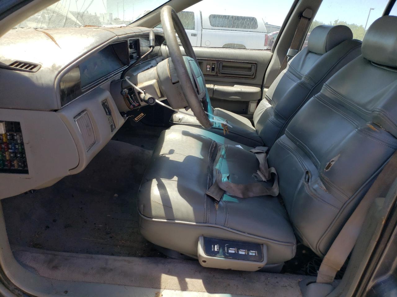 1992 Buick Roadmaster Limited VIN: 1G4BT5374NR436628 Lot: 65292595