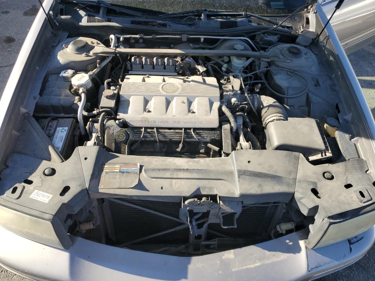 1g6kd54y5wu772122 1G6KD54Y5WU772122 1998 Cadillac Deville
