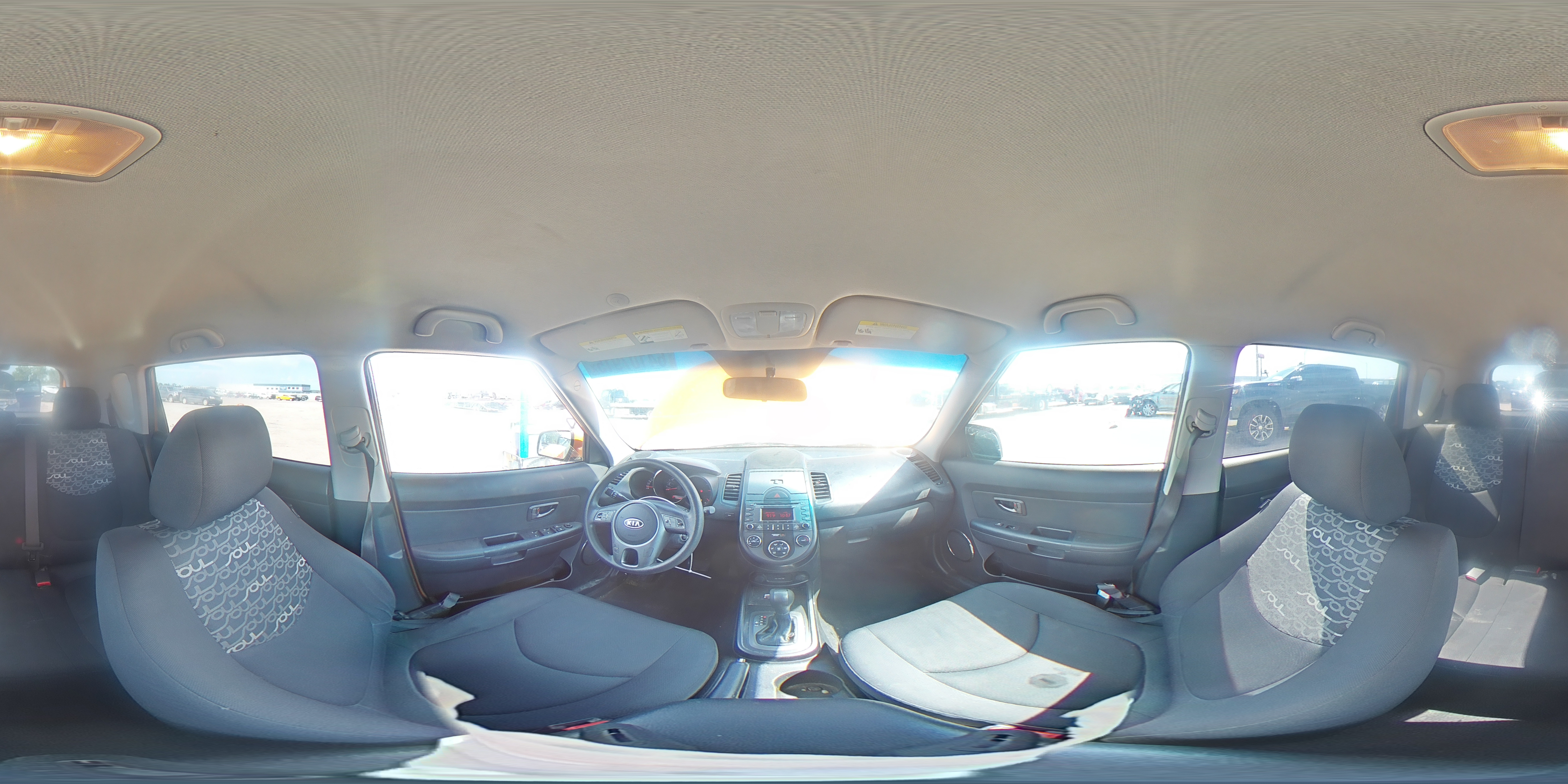 2011 Kia Soul + VIN: KNDJT2A21B7271697 Lot: 64107915