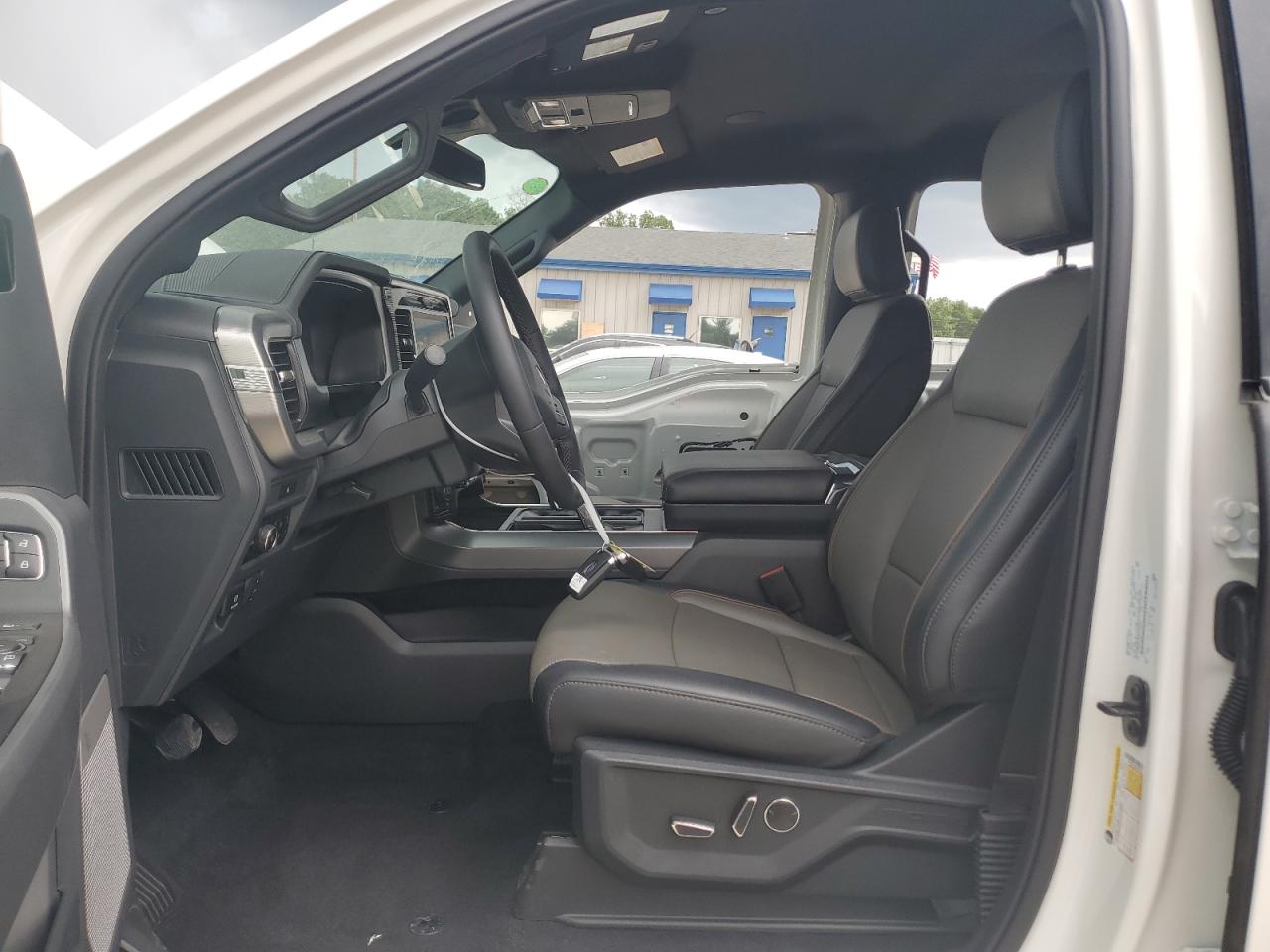 2025 Ford F150 Lariat VIN: 1FTFW5L86SFA70836 Lot: 63203485