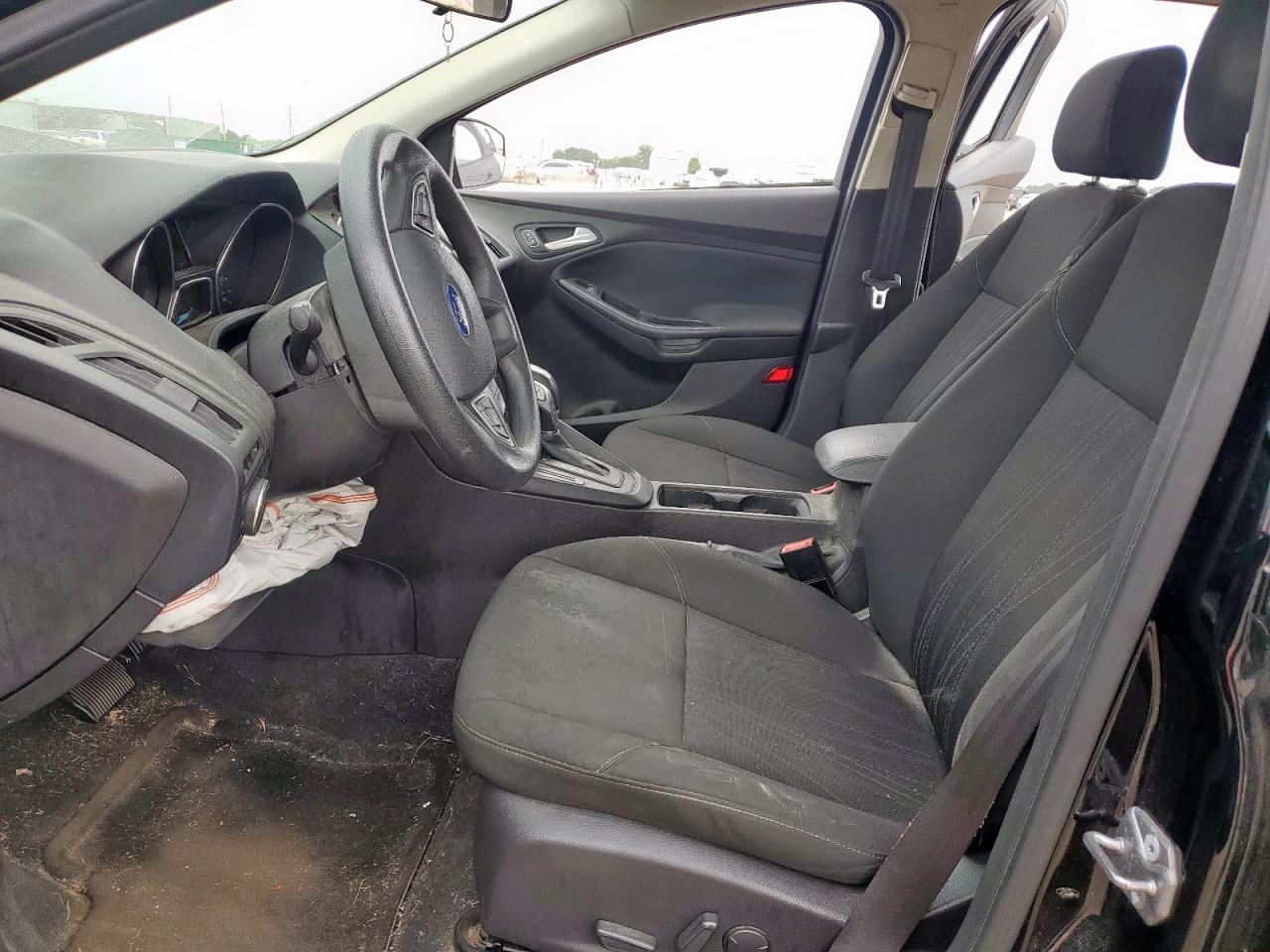 2016 Ford Focus Se VIN: 1FADP3K25GL245002 Lot: 65144905