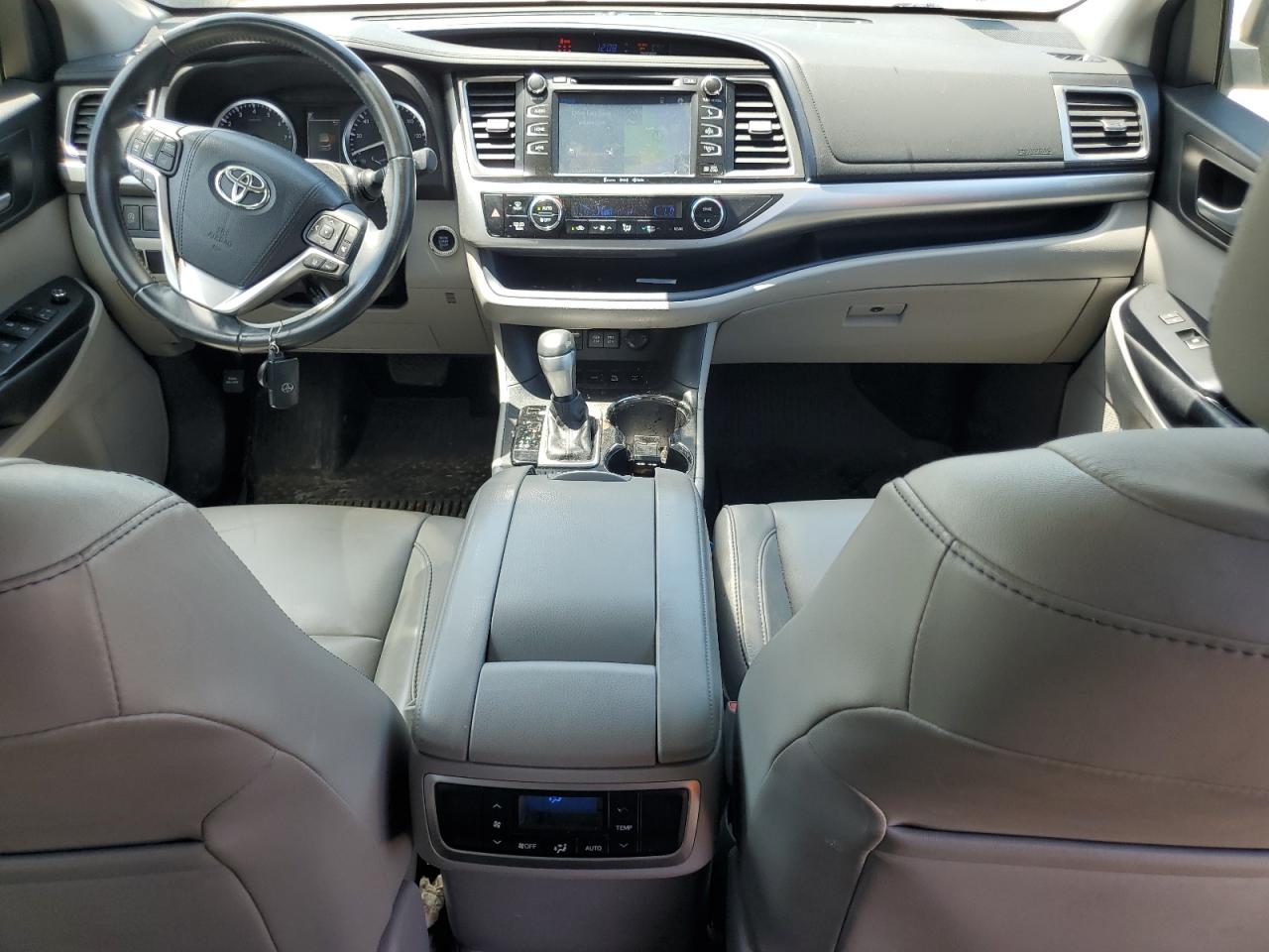 2017 Toyota Highlander Se VIN: 5TDJZRFH7HS514352 Lot: 59401675