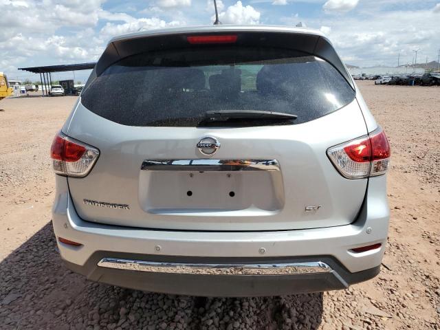  NISSAN PATHFINDER 2016 Srebrny