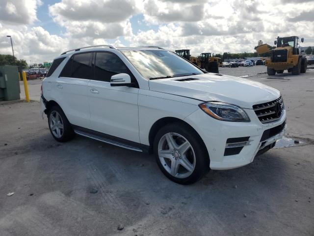 MERCEDES-BENZ M-CLASS 2015 White
