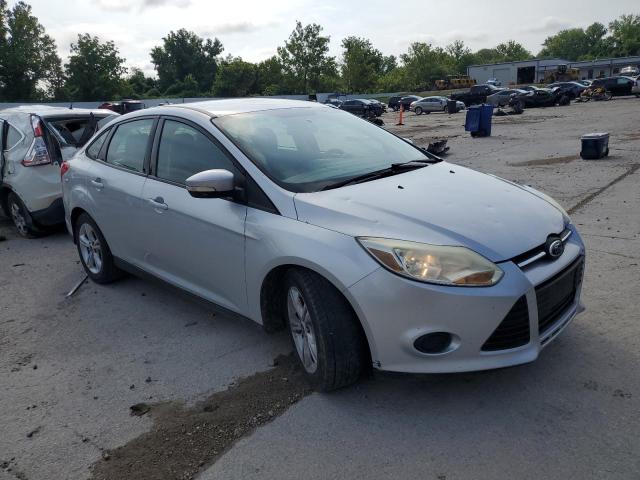 Sedans FORD FOCUS 2014 Silver