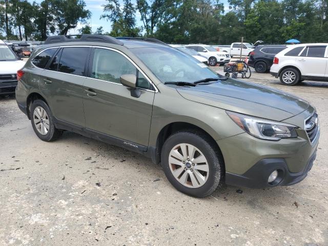  SUBARU OUTBACK 2018 Zielony