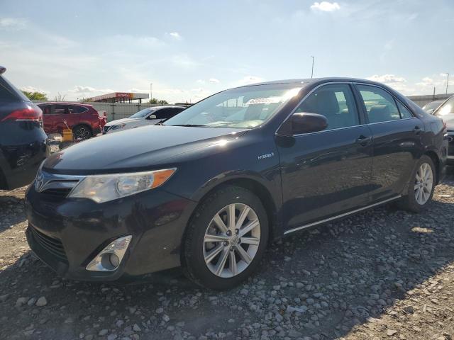  TOYOTA CAMRY 2014 Granatowy