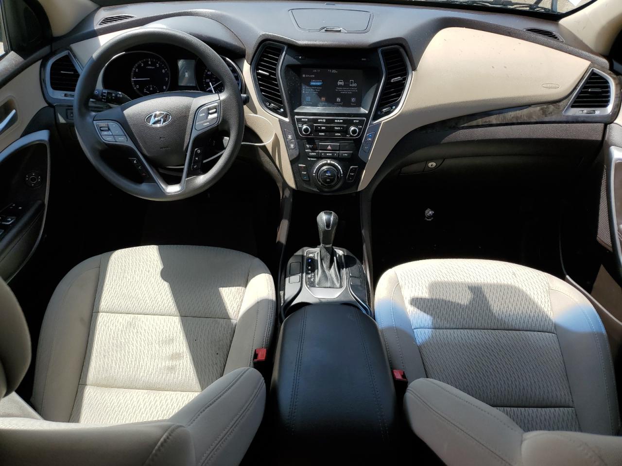 2017 Hyundai Santa Fe Sport VIN: 5XYZU3LB2HG424697 Lot: 64407995