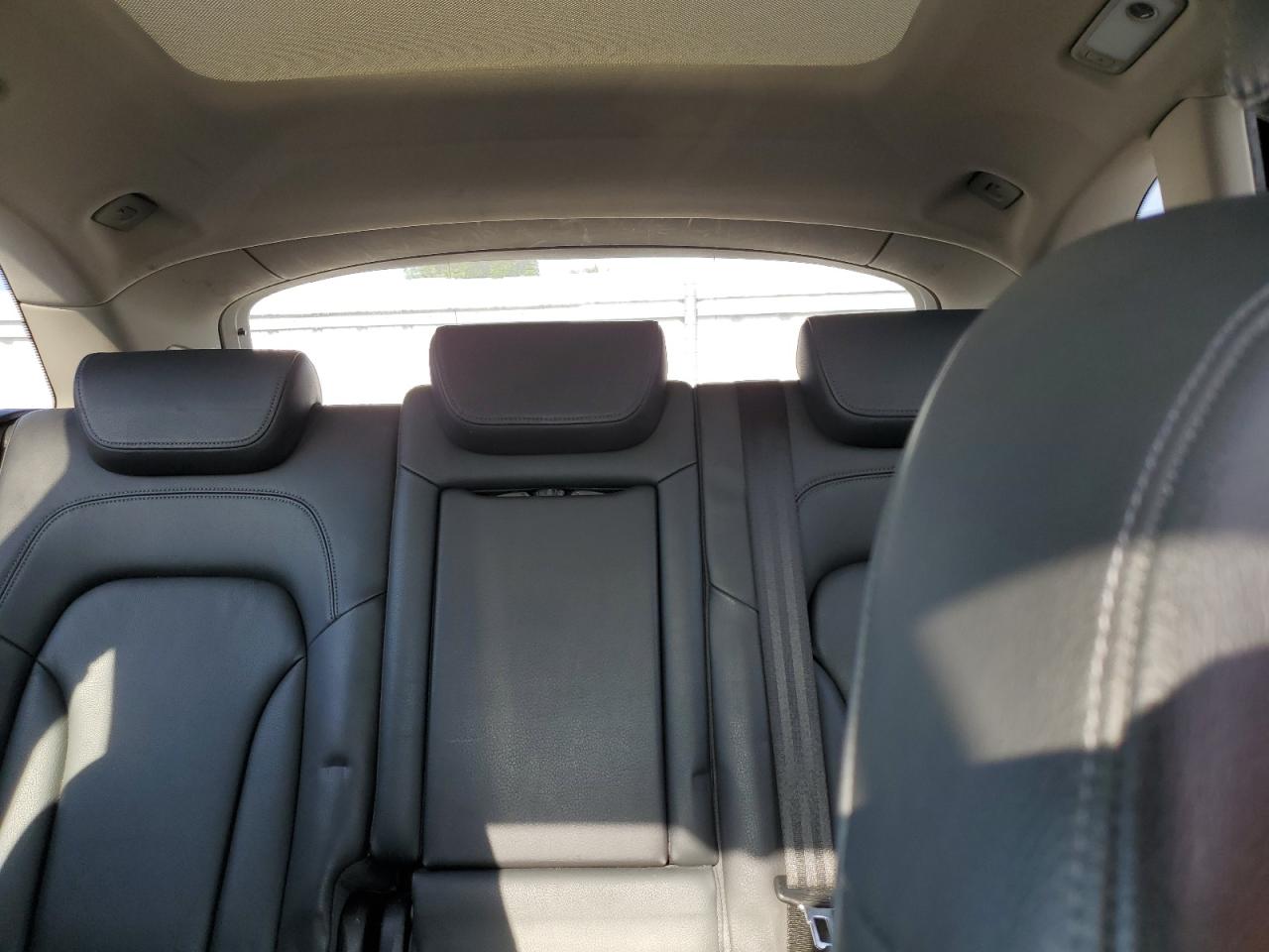 2010 Audi Q5 Premium Plus VIN: WA1LKCFP2AA095583 Lot: 62878225