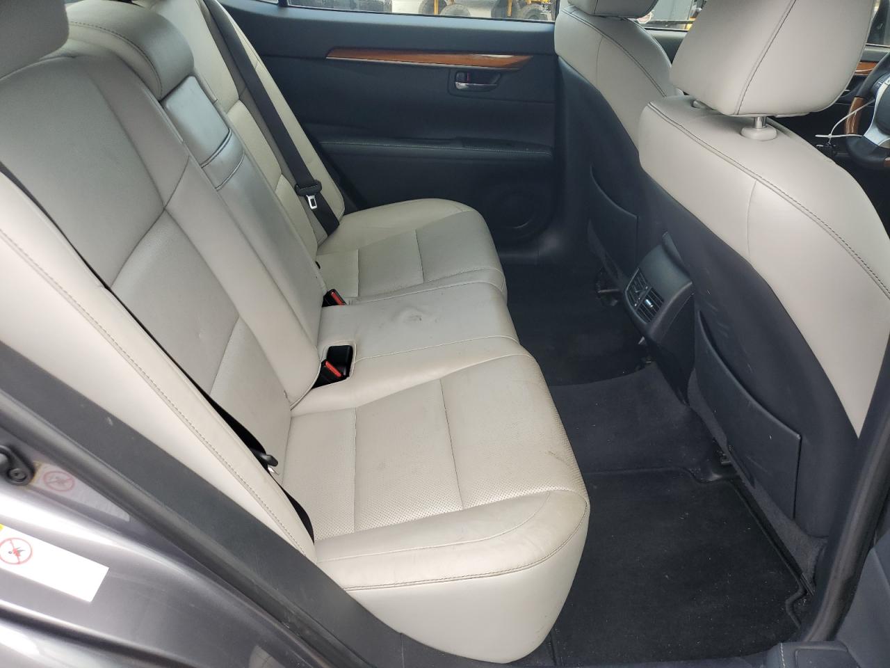 2014 Lexus Es 300H VIN: JTHBW1GG8E2071067 Lot: 63427375